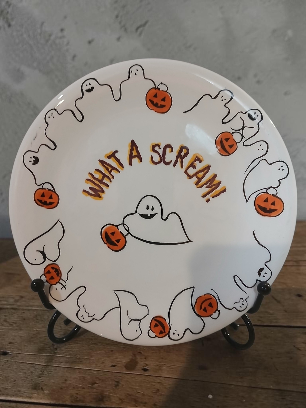Halloween 'What a Scream' Ghost Plate - White & Orange